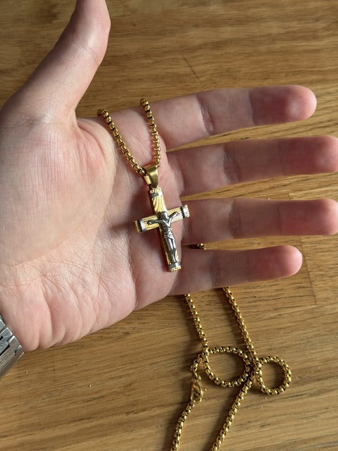 Alt image